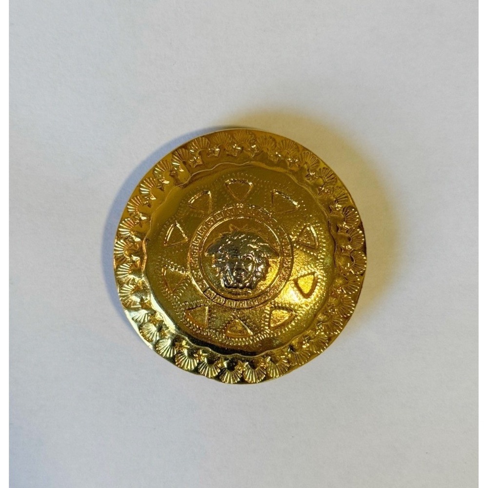 Gianni Versace Golden Plate Shield Shape Sea Shell Border Hair Clip - Picture 3 of 8